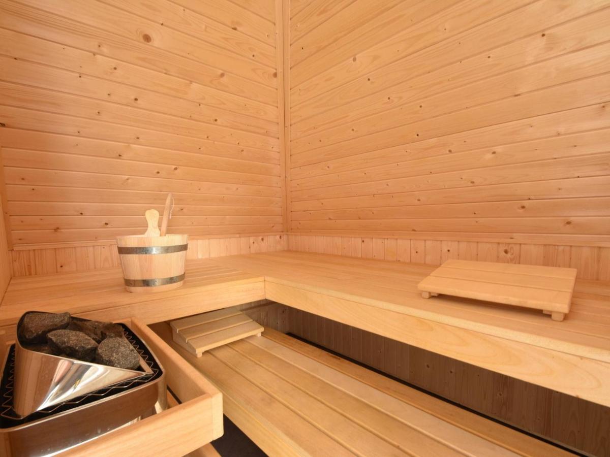 Lush Holiday Home In Earnew Ld Earnewâld エクステリア 写真